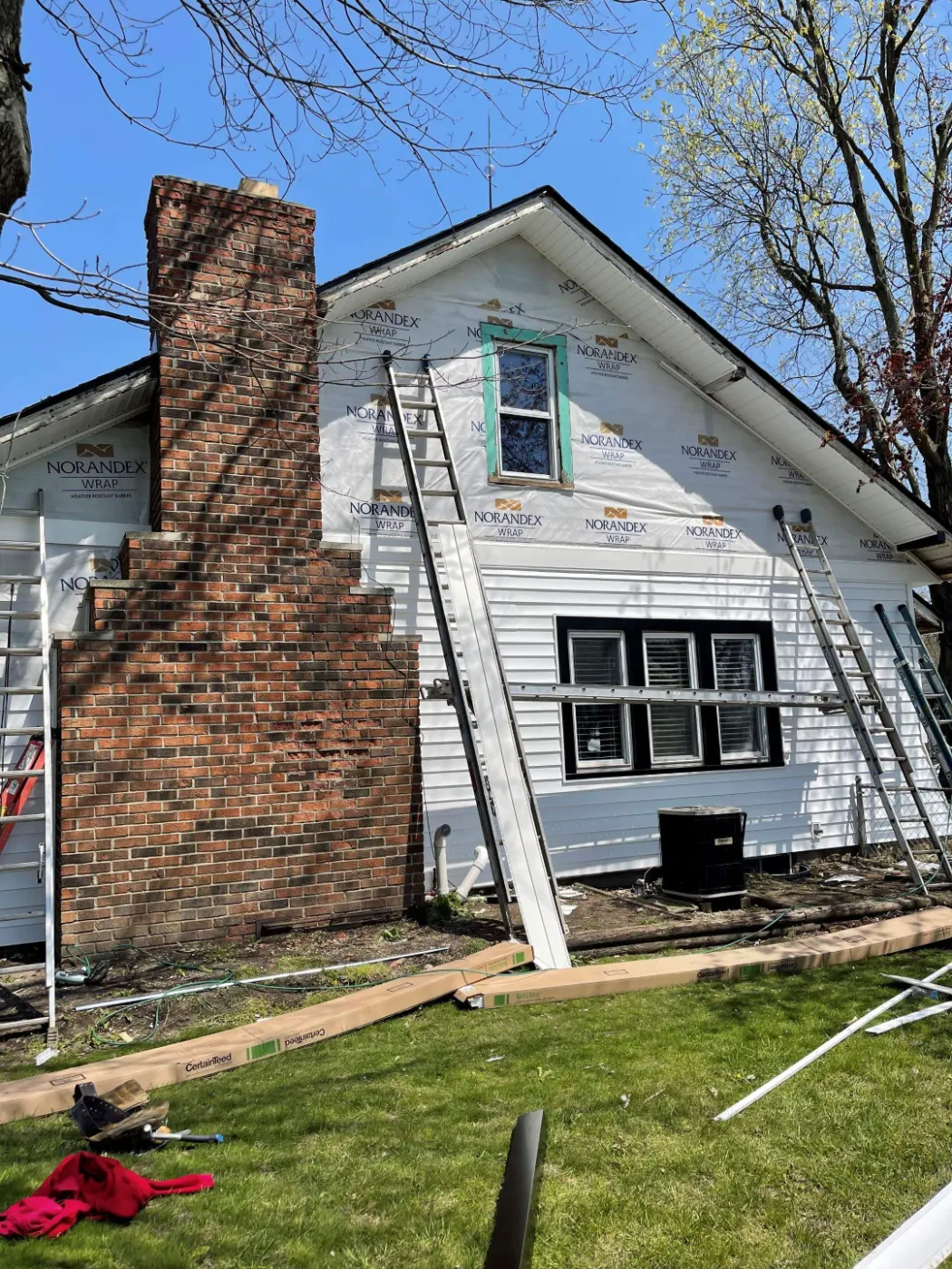 Vinyl siding replacement completed in New Whiteland